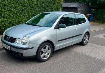 VW Polo 100.100 km 2.000 &euro; Hamburg 22589