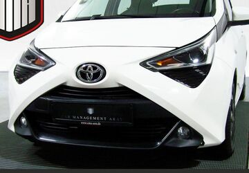 Toyota Aygo (X) 87.003 km 8.991 &euro; Hamburg Stadtteil Horn 22119