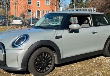 Mini ONE 97.780 km 14.999 &euro; Hamburg 22043