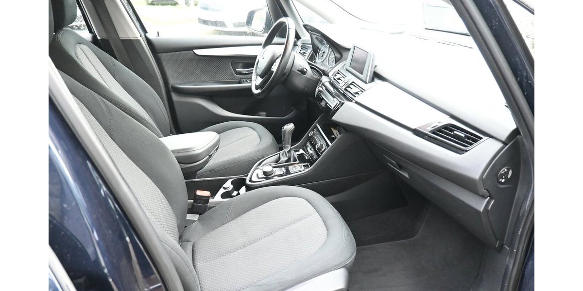 BMW 218 Active Tourer 218i Klima Sitzhz PDC 1.Hand 175.000 km 9.200 &euro; Seevetal - Hittfeld 21218