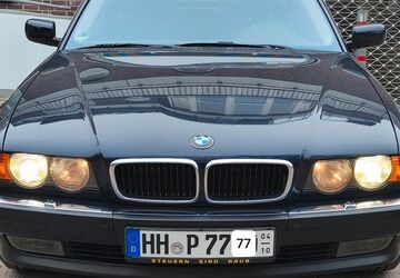 BMW 740 203.000 km 14.999 &euro; Hamburg 20251