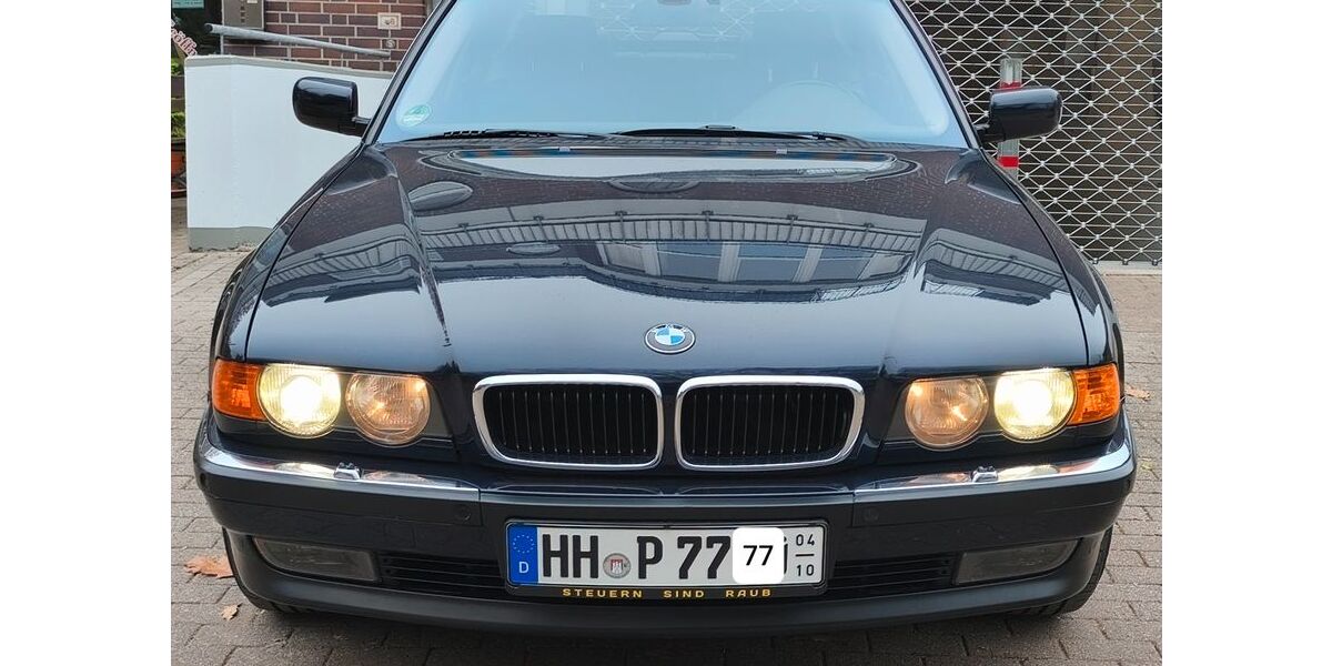 BMW 740 203.000 km 14.999 &euro; Hamburg 20251
