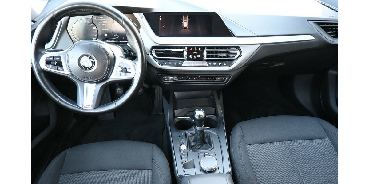 BMW 118i *Advantage* F40 Navi LED PDC Mod.2020 143.000 km 13.700 &euro; Seevetal - Hittfeld 21218