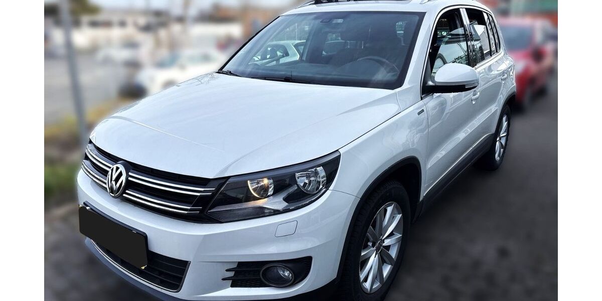 VW Tiguan 136.700 km 11.900 &euro; Hamburg 20537
