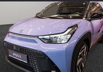 Toyota Aygo (X) 2.500 km 27.990 &euro; Hamburg 22529