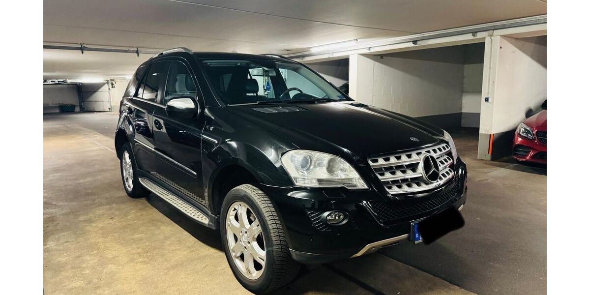 Mercedes-Benz ML 320 315.000 km 8.699 &euro; Hamburg 20539