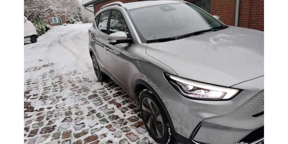 MG ZS 11.000 km 22.222 &euro; Prisdorf 25497