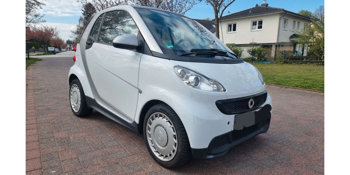 Smart ForTwo 63.450 km 5.750 &euro; Hamburg 22147
