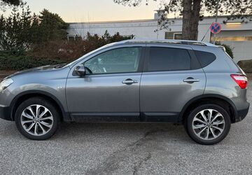 Nissan Qashqai 172.899 km 6.790 &euro; Barsbüttel 22885