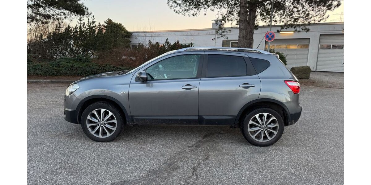 Nissan Qashqai 172.899 km 6.790 &euro; Barsbüttel 22885