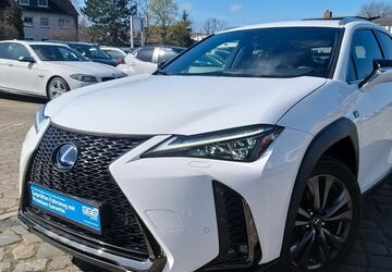 Lexus UX 76.000 km 24.990 &euro; Neu Wulmstorf 21629