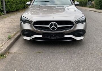 Mercedes-Benz C 220 136.000 km 24.499 &euro; Hamburg 22523