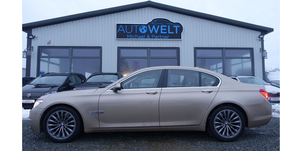BMW 750 221.444 km 12.990 &euro; Beckdorf 21643