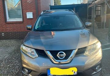 Nissan X-Trail 133.000 km 11.900 &euro; Hamburg 22117