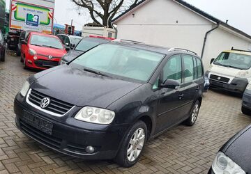 VW Touran 293.456 km 1.465 &euro; Hamburg 20539