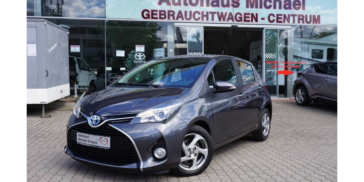 Toyota Yaris 59.040 km 12.990 &euro; Hamburg 22043