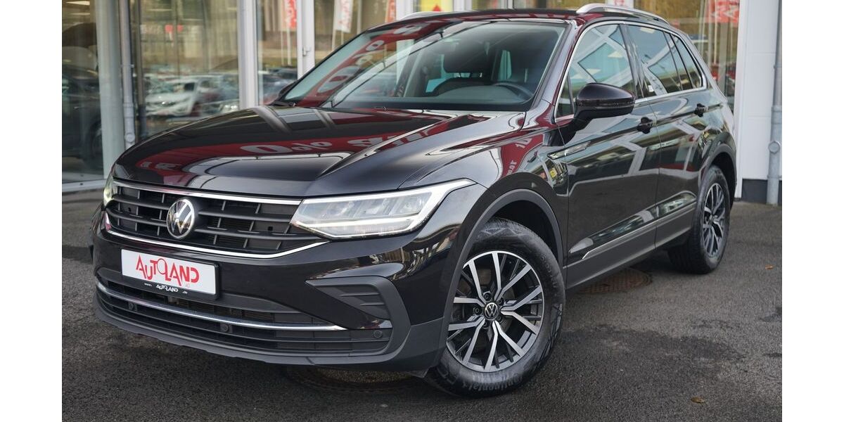VW Tiguan 71.890 km 25.990 &euro; Hamburg 22761