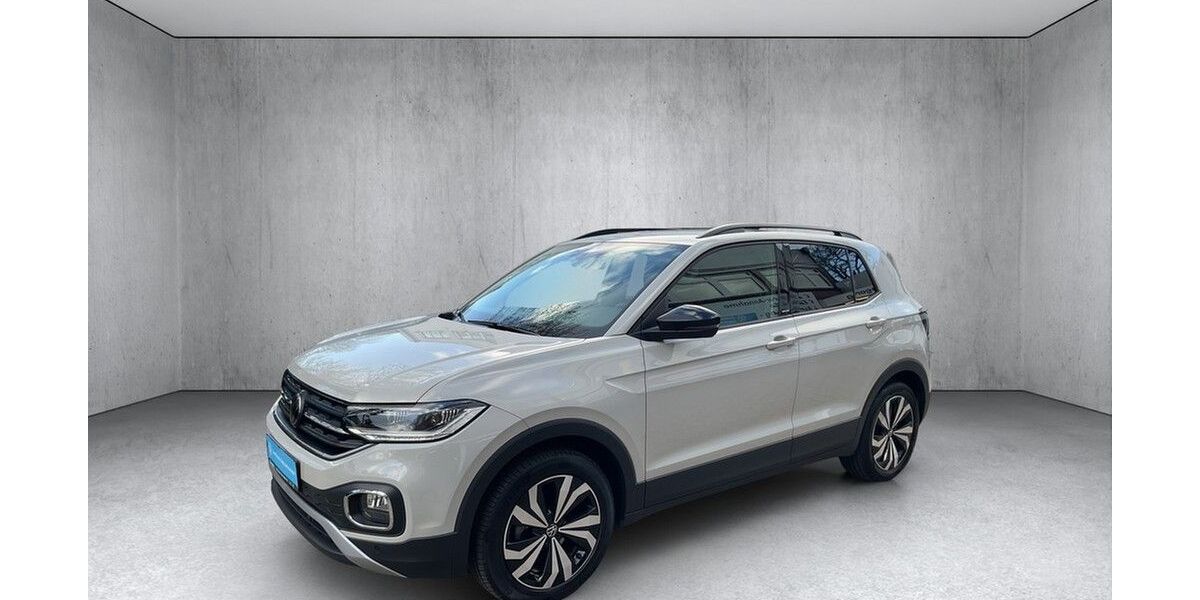 VW T-Cross 15.221 km 28.890 &euro; Hamburg 22399