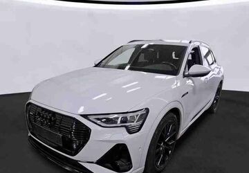 Audi e-tron 44.973 km 33.950 &euro; Hamburg 22047