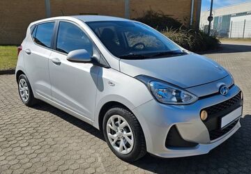 Hyundai i10 33.673 km 9.380 &euro; Norderstedt 22844