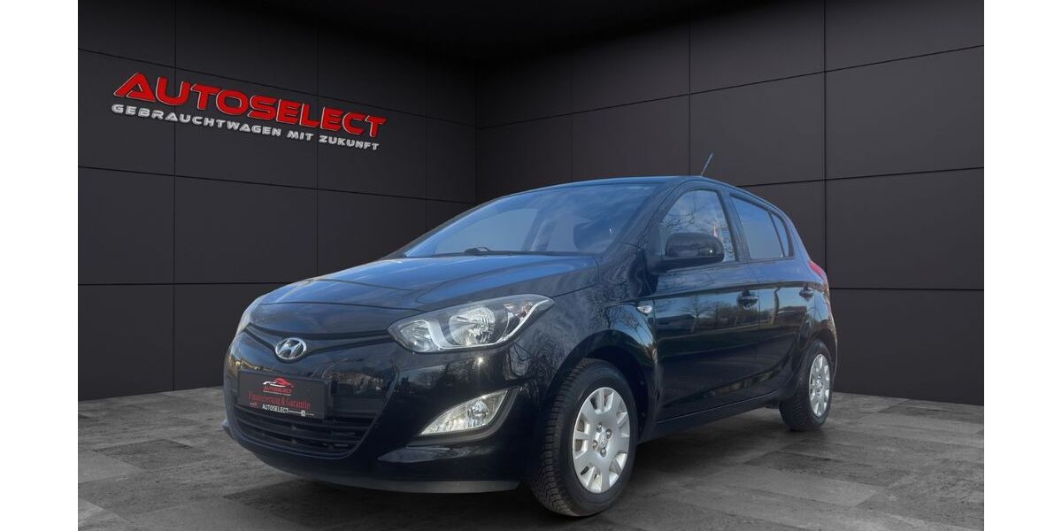 Hyundai i20 110.543 km 3.980 &euro; Hamburg 22113