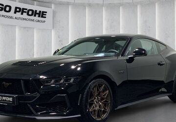 Ford Mustang 11.611 km 53.790 &euro; Hamburg 22335