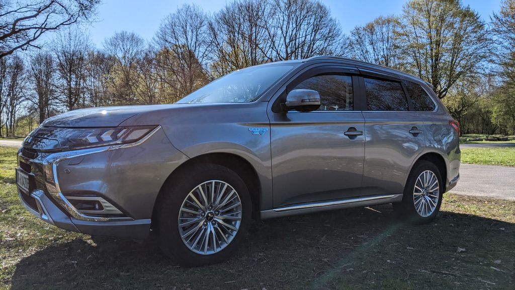 Mitsubishi Outlander 123.000 km 16.750 &euro; Hamburg 22047