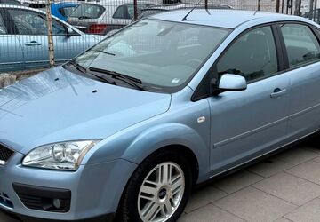 Ford Focus 101.000 km 2.750 &euro; Hamburg 20097
