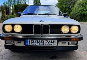 BMW 325 97.500 km 42.999 &euro; Hamburg 22143