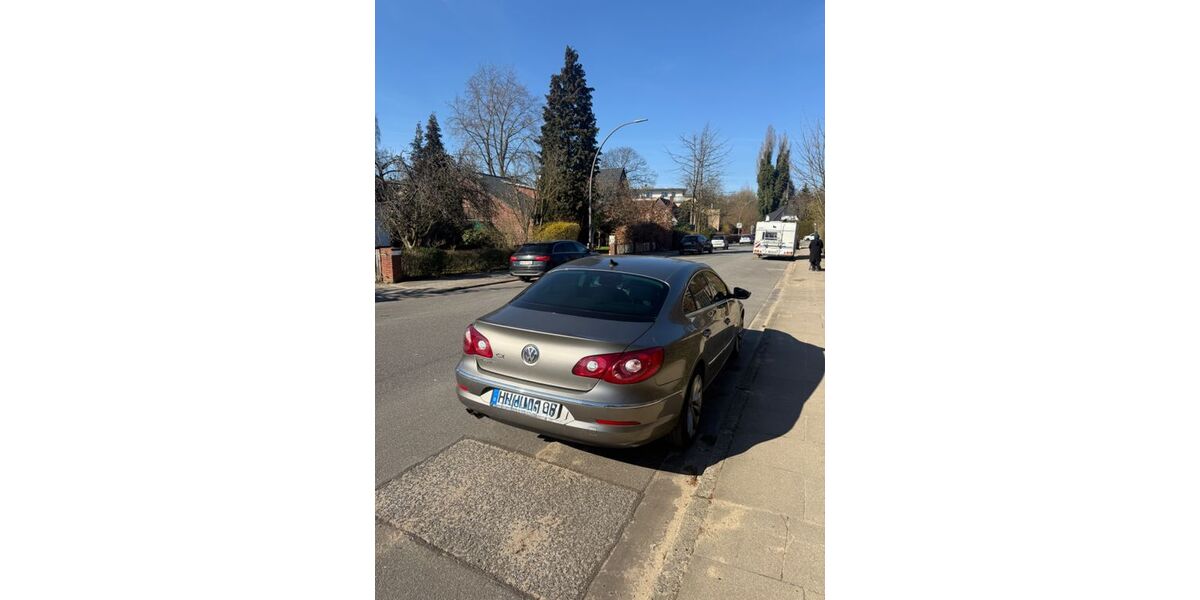 VW CC 182.000 km 5.999 &euro; Hamburg 22175