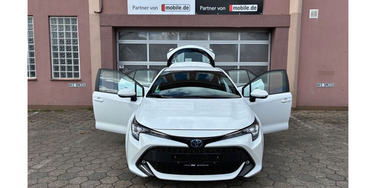 Toyota Corolla 21.231 km 21.470 &euro; Hamburg 20537