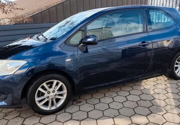Toyota Auris 207.000 km 3.600 &euro; Hamburg 22179