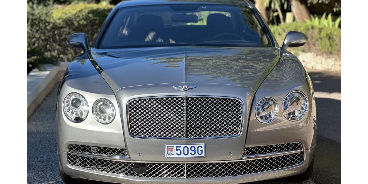 Bentley Flying Spur 35.000 km 79.900 &euro; Hamburg 22763