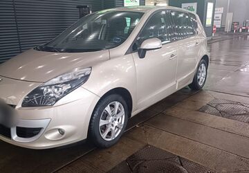 Renault Scenic 159.884 km 5.250 &euro; Hamburg 21079