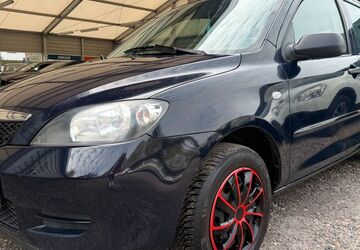 Mazda 2 151.235 km 1.990 &euro; Hamburg 22179