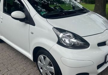 Toyota Aygo (X) 138.798 km 3.250 &euro; Buxtehude 21614