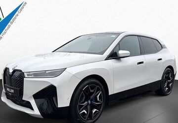 BMW iX 27.198 km 44.950 &euro; Hamburg 21073