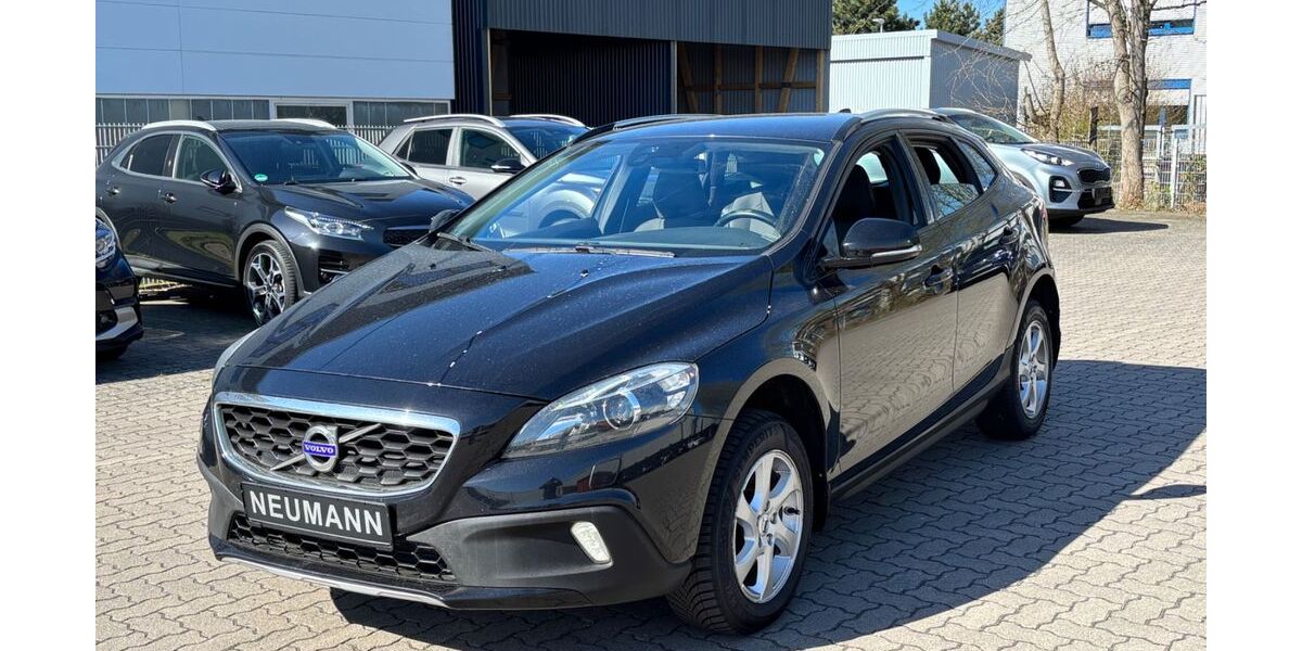 Volvo V40 220.000 km 6.600 &euro; Rellingen 25462