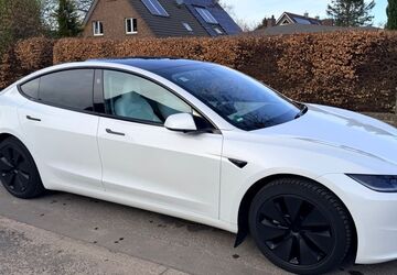 Tesla Model 3 57.000 km 32.400 &euro; Hamburg 22453