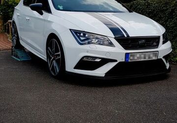 Seat Leon 125.000 km 16.950 &euro; Hamburg 22041
