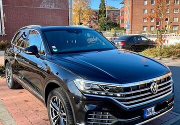 VW Touareg 142.232 km 36.400 &euro; Hamburg 22111