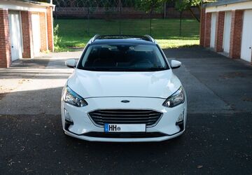 Ford Focus 86.000 km 11.000 &euro; Hamburg 22045