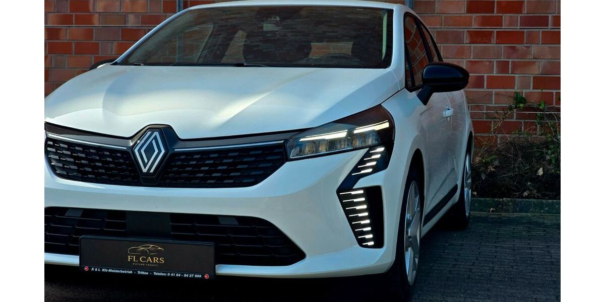 Renault Clio 14.600 km 13.999 &euro; Trittau 22946