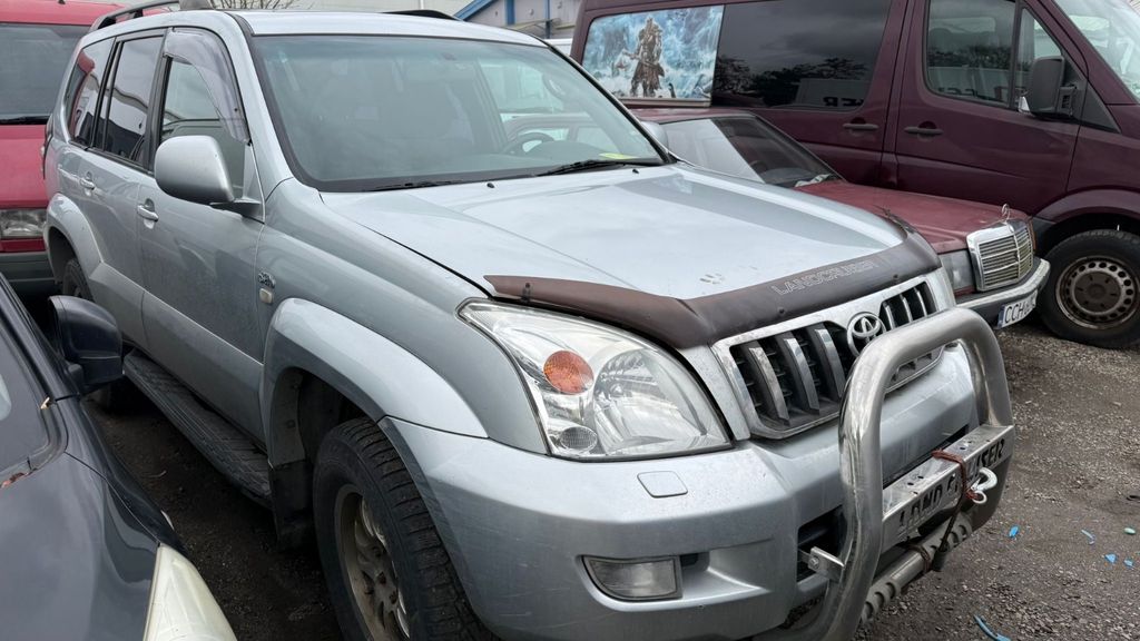 Toyota Land Cruiser 280.134 km 7.999 &euro; hamburg 20539