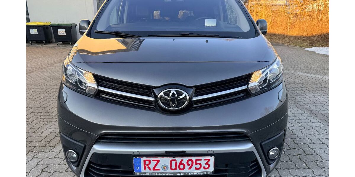 Toyota Proace (Verso) 145.000 km 24.999 &euro; Geesthacht (bei Hamburg) 21502