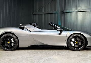 Ferrari SF90 2.257 km 429.900 &euro; Siek 22962