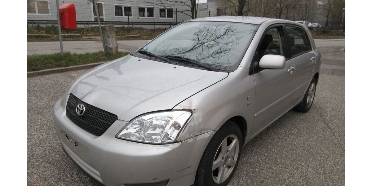 Toyota Corolla 92.593 km 2.900 &euro; Hamburg 20537