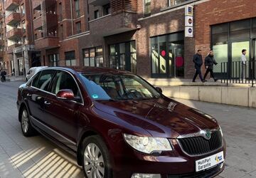 Skoda Superb 102.000 km 10.499 &euro; Hamburg 20097