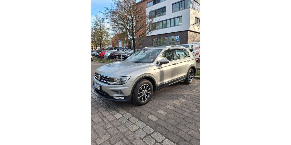 VW Tiguan 109.000 km 17.500 &euro; Hamburg 22453