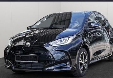 Toyota Yaris 4.500 km 24.490 &euro; Ahrensburg 22926
